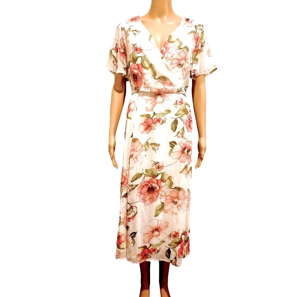 EUC Short Sleeve Floral V-Neck Dress Size L